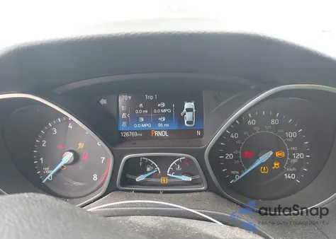 2018 Ford Focus Se z USA, uszkodzony, nr VIN 1FADP3K29JL210227